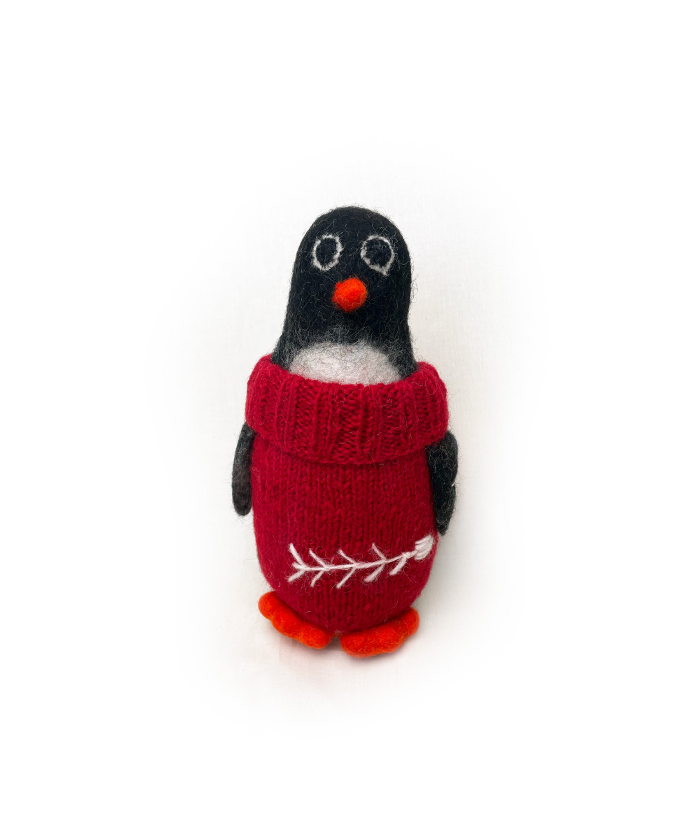 Amica Mo Mo the Penguin Toy