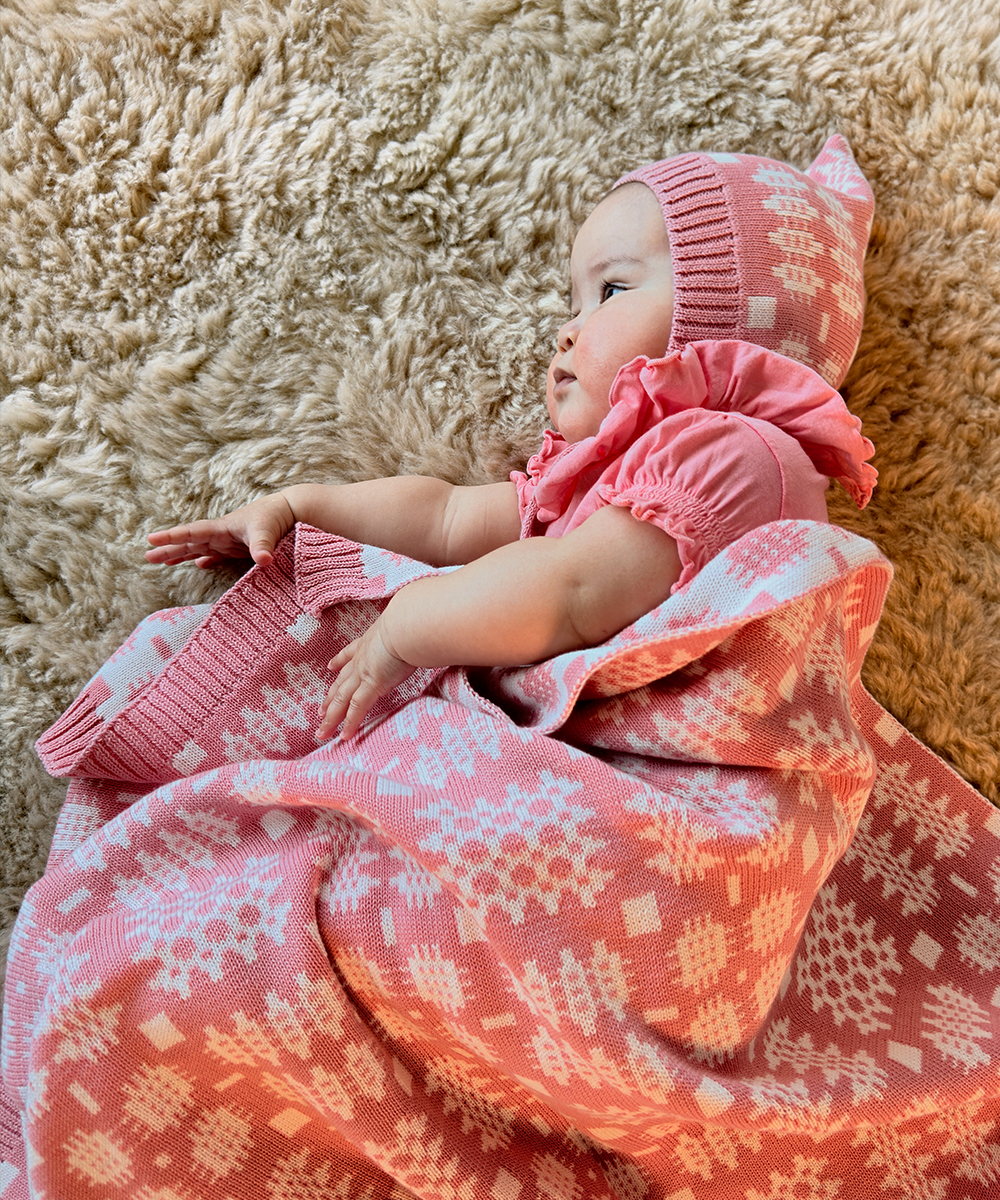 Carthen Bonnet in Organic Cotton - Flamingo Pink