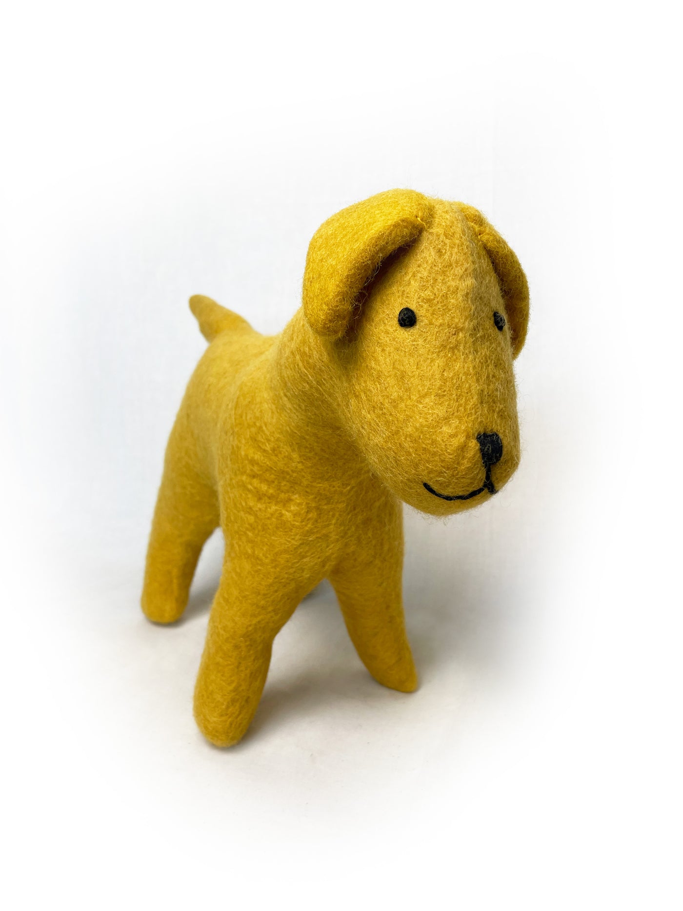 Amica Goldie the Golden Labrador Toy