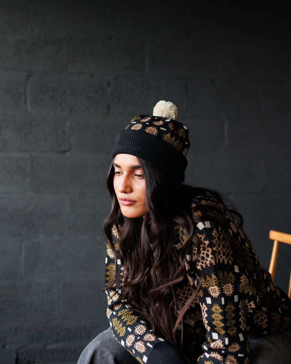 Carthen Merino Pom Beanie - Soot / Fields