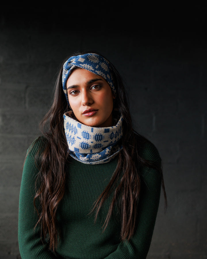 Carthen Merino Tube Scarf  - Denim / Wheat