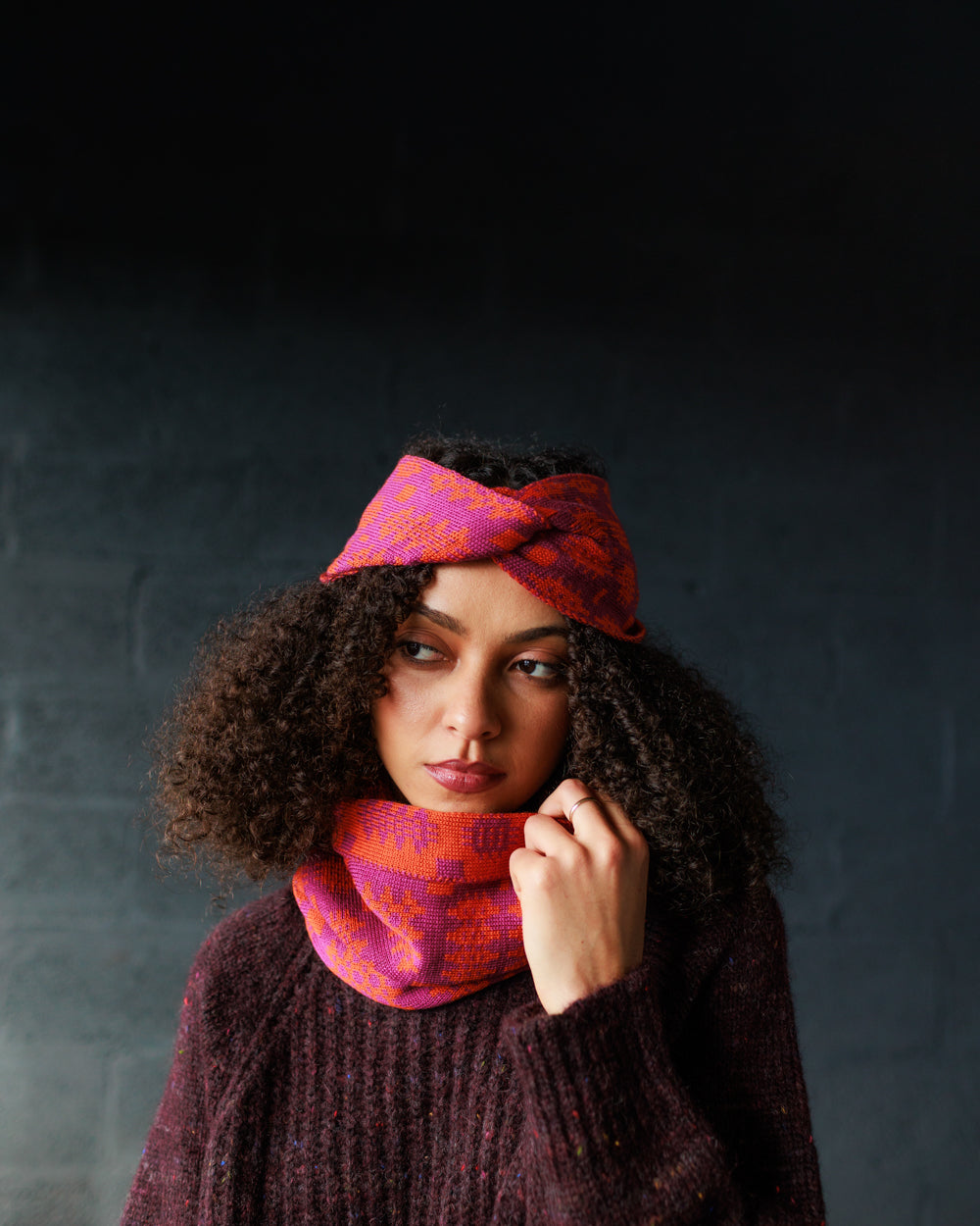 Carthen Merino Tube Scarf  - Violet / Pumpkin