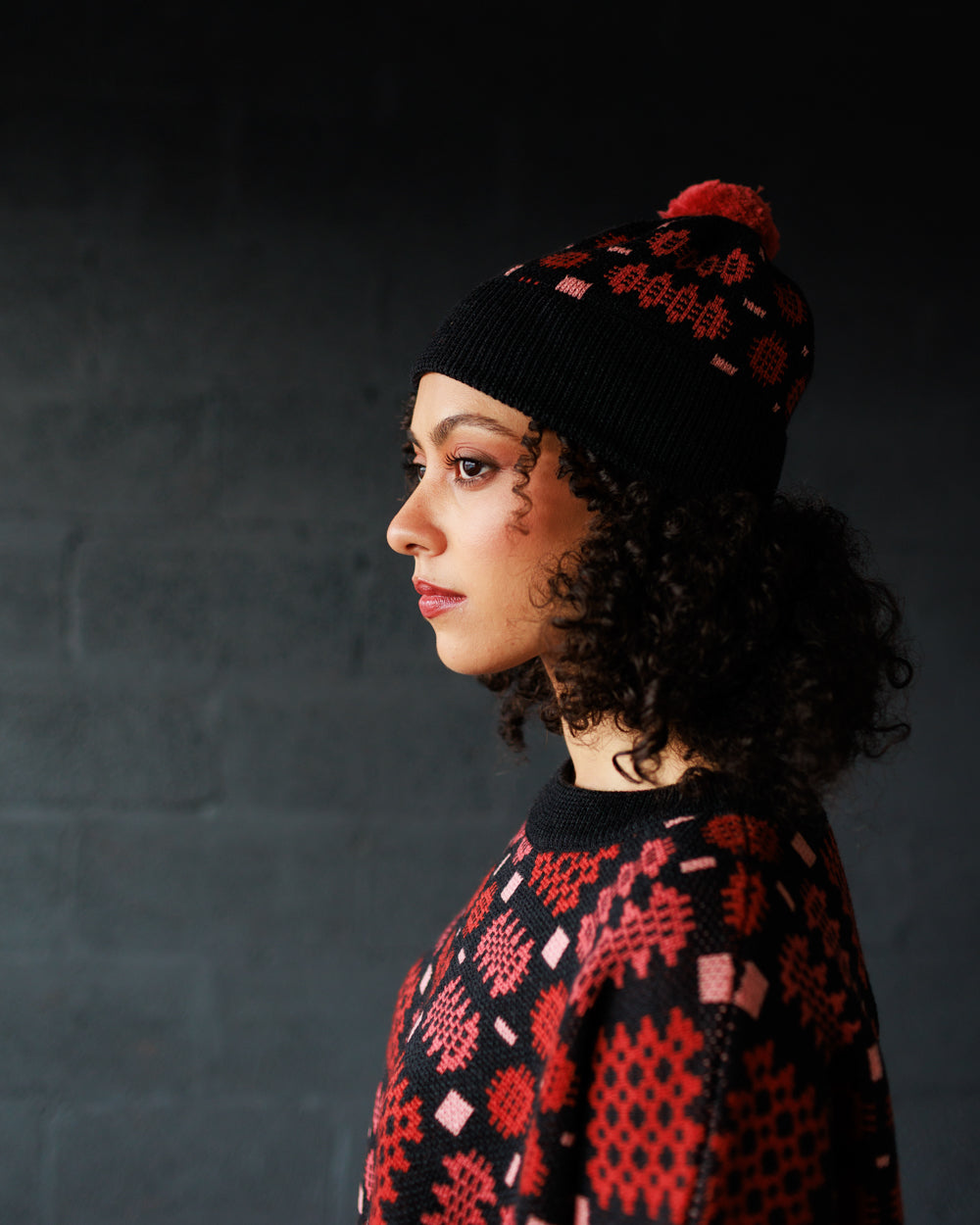Carthen Merino Pom Beanie - Soot / Petals