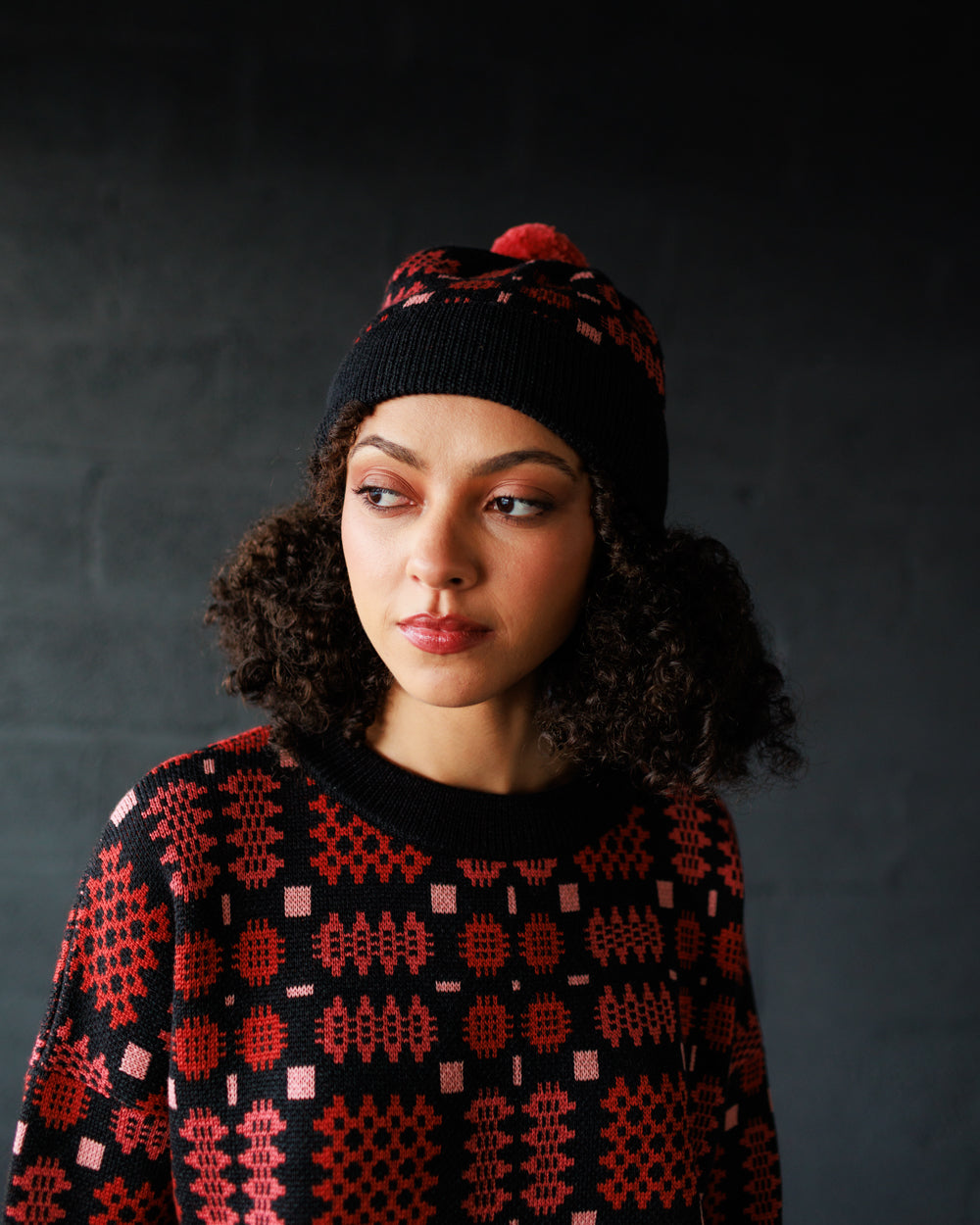 Carthen Merino Pom Beanie - Soot / Petals