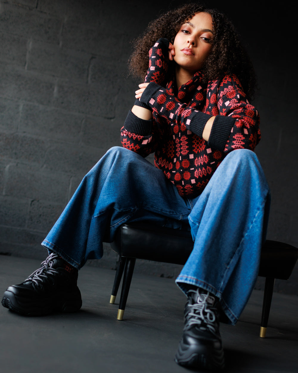 Carthen Merino Fingerless Mittens - Soot / Petals