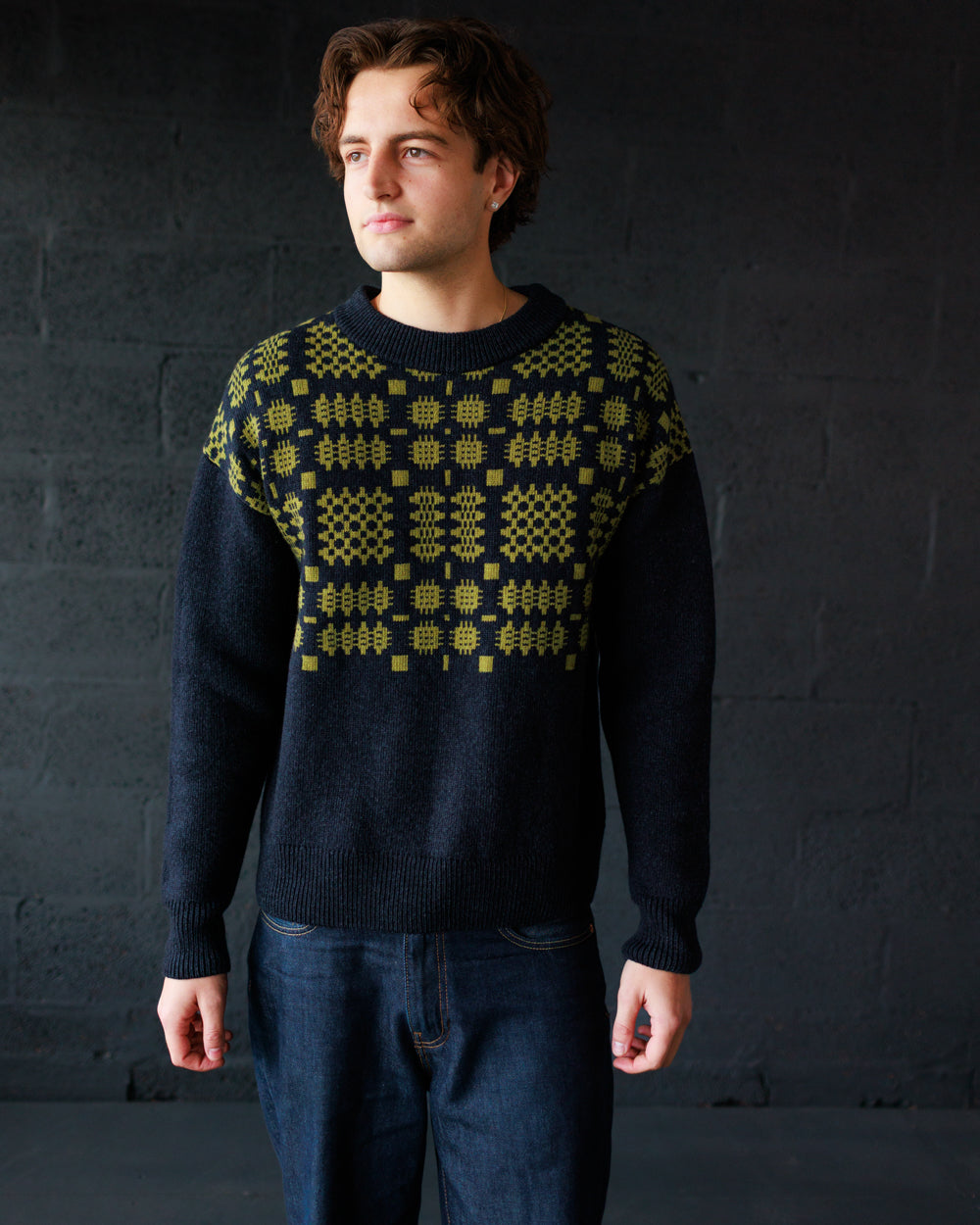 Men's Carthen Lambswool Gansey - Ink / Moss