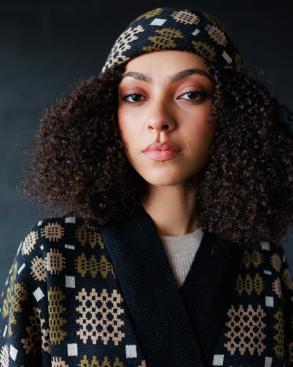 Carthen Merino Head Wrap - Soot / Fields