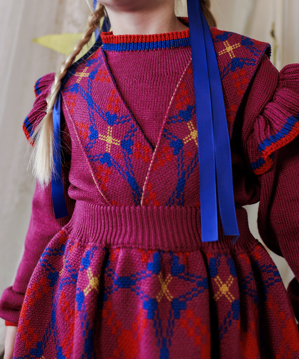 Sêr Pinafore - Violet Dream