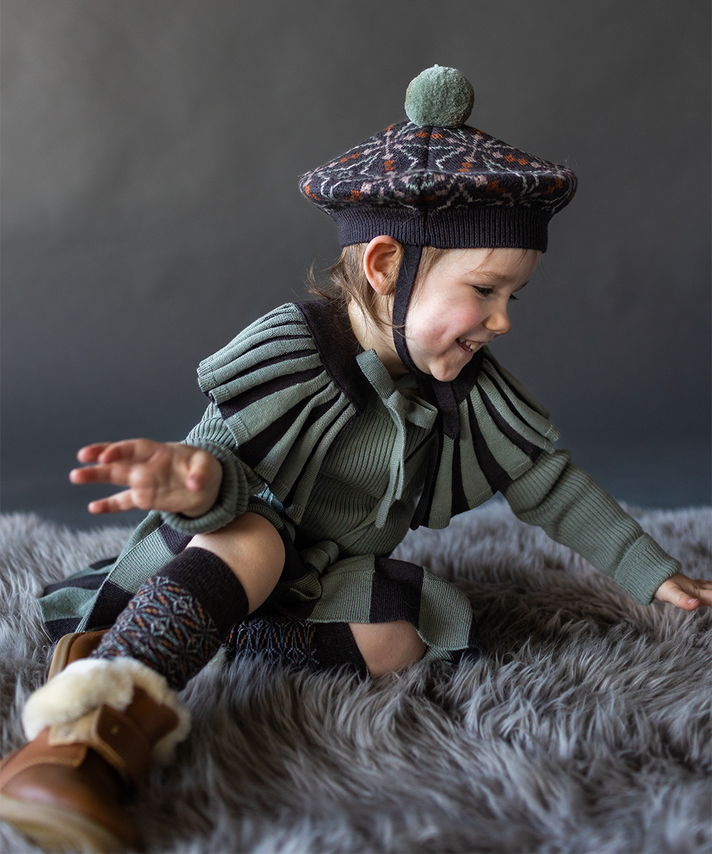 Ll n Tam Umber Child