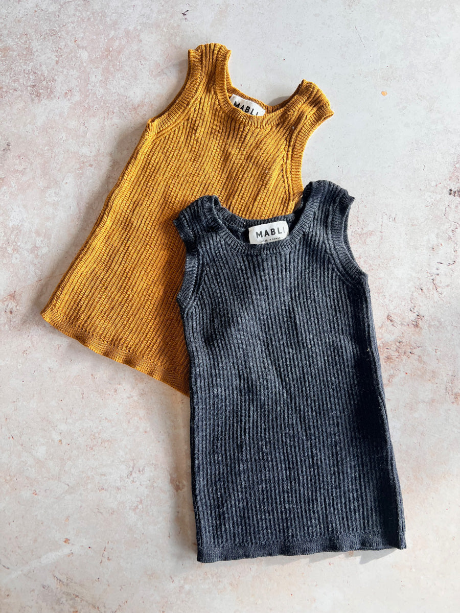 Sample Sale - Size 6M/9M Vest set - Soot & Bronze