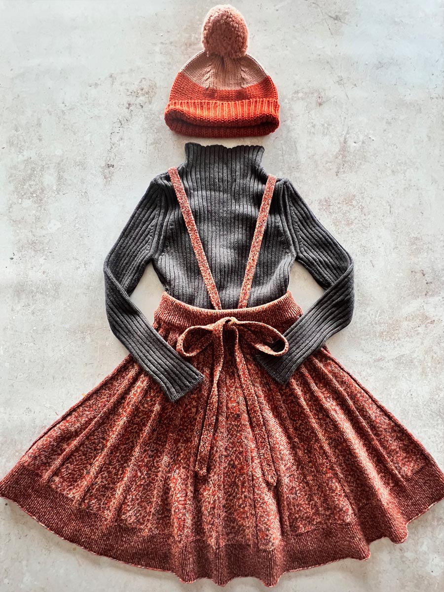 Sample Sale - Size 8Y Beanie, Dress & rib pullover - Brick / Cocoa