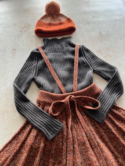 Sample Sale - Size 8Y Beanie, Dress & rib pullover - Brick / Cocoa