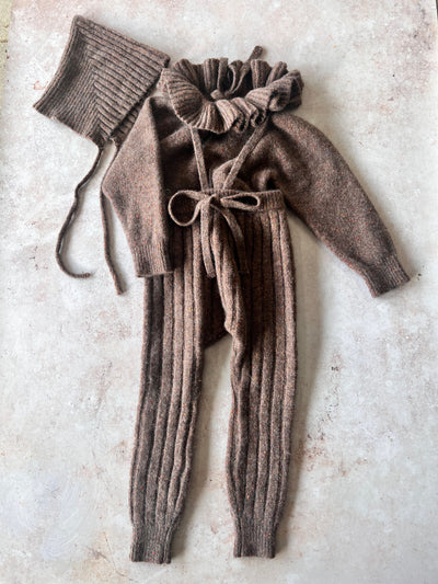 Sample Sale - Size 4Y Bonnet, Pullover & tie Pants - Twig