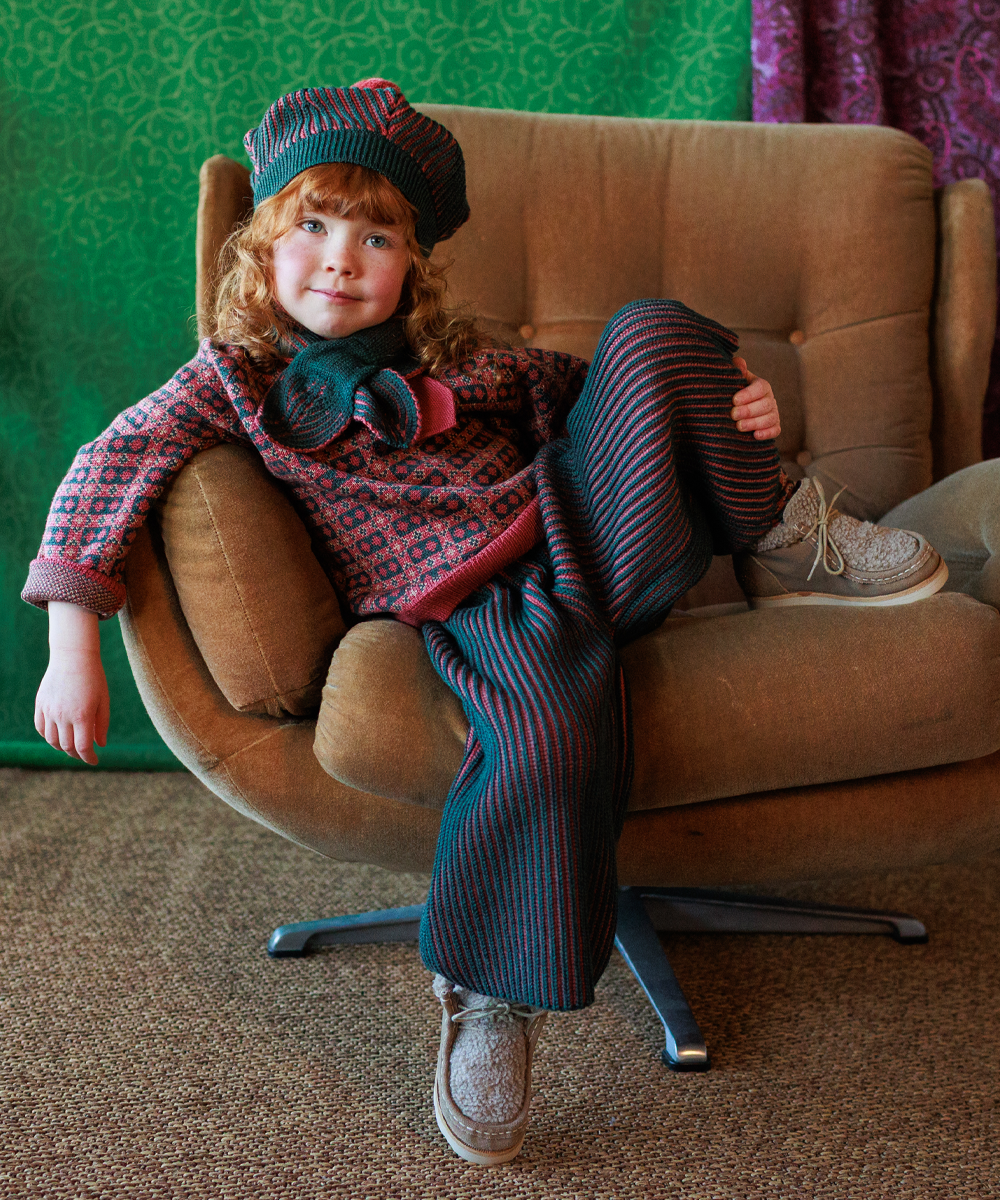 Ffyn Skater Scarf - Winter Rose/Pine