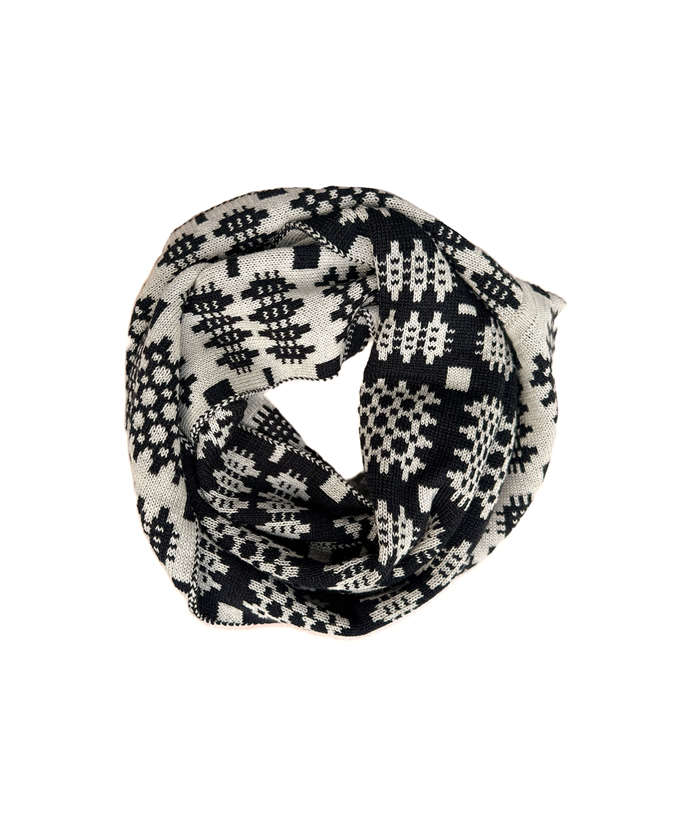 Carthen Merino Loop Scarf - Ecru/Anthracite