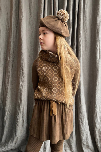 Brecon Vest - Cedar