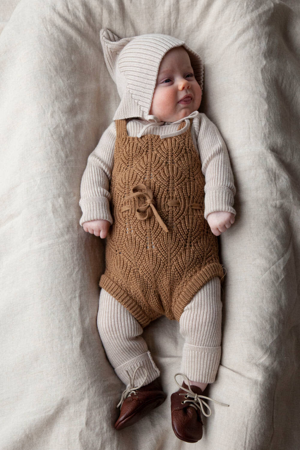 Hyfryd Romper - Peanut