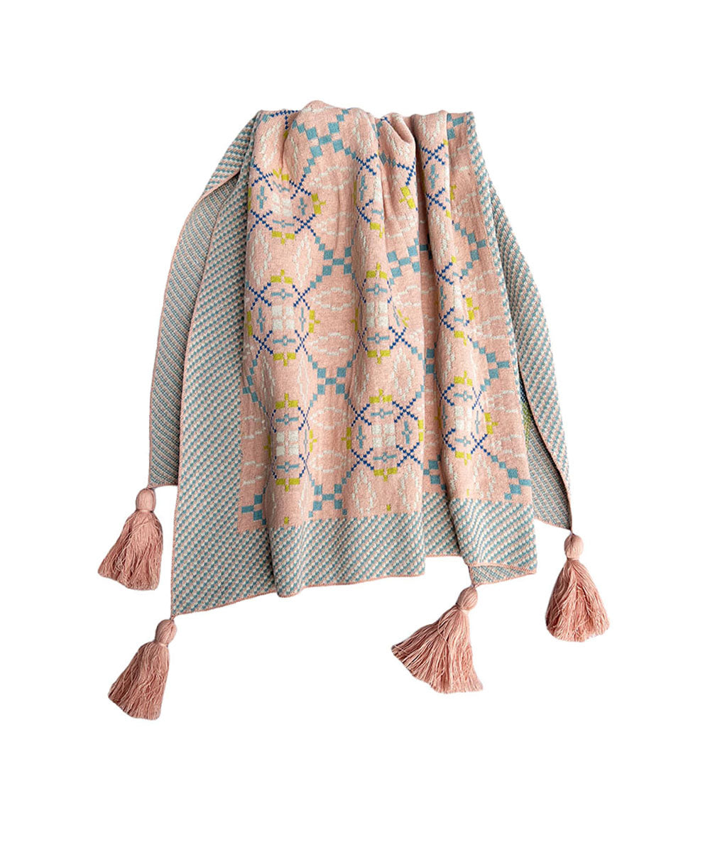 Meillion Blanket Petal